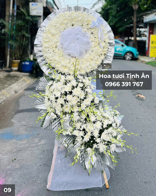 Vòng Hoa Viếng TA61