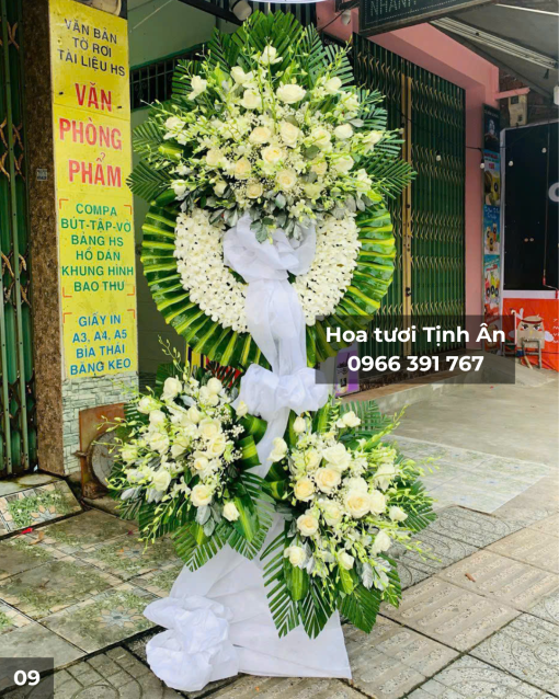 Vòng Hoa Viếng TA57
