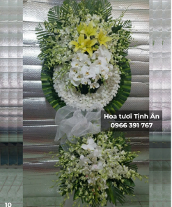 Vòng Hoa Viếng TA68