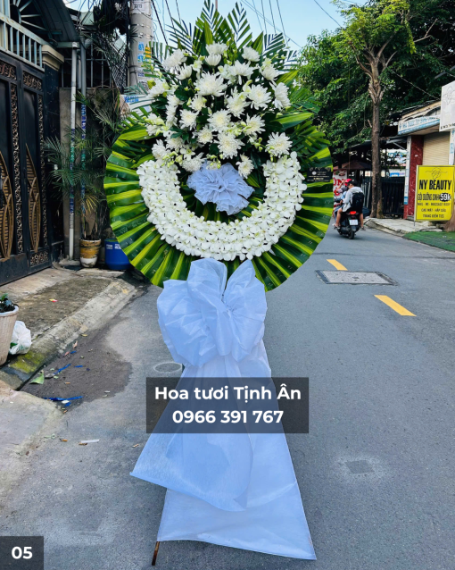 Vòng Hoa Viếng TA28