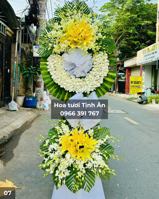 Vòng Hoa Viếng TA48