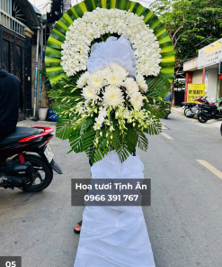 Vòng Hoa Viếng TA17