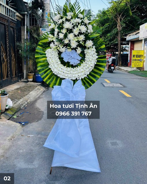 Vòng Hoa Viếng TA06