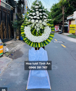 Vòng Hoa Viếng TA25