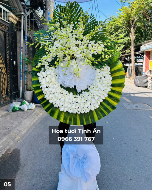 Vòng Hoa Viếng TA12